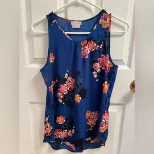 Van Heusen XS TOP